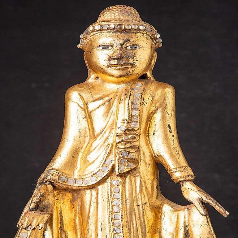 Bouddha de Mandalay birman ancien en bois de Birmanie en vente 4