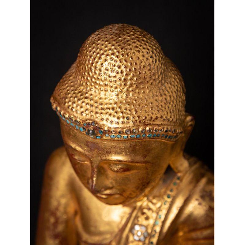 Antique Wooden Burmese Mandalay Buddha Statue from Burma For Sale 10