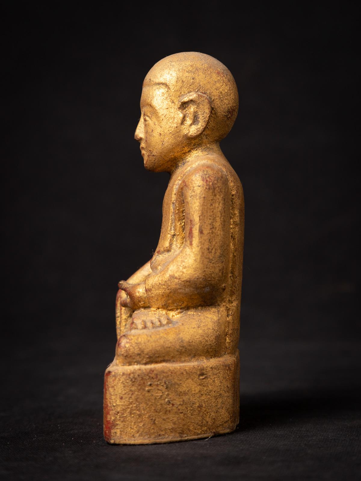 XIXe siècle Ancien moine birman en bois de Birmanie en vente