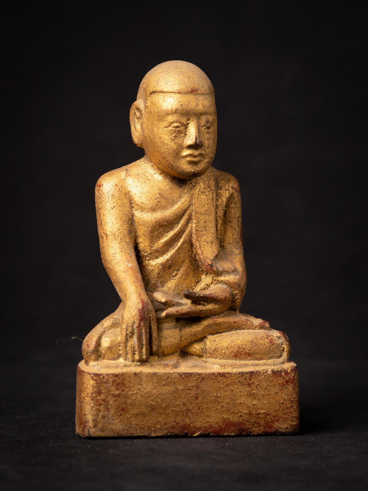 Ancien moine birman en bois de Birmanie en vente 2