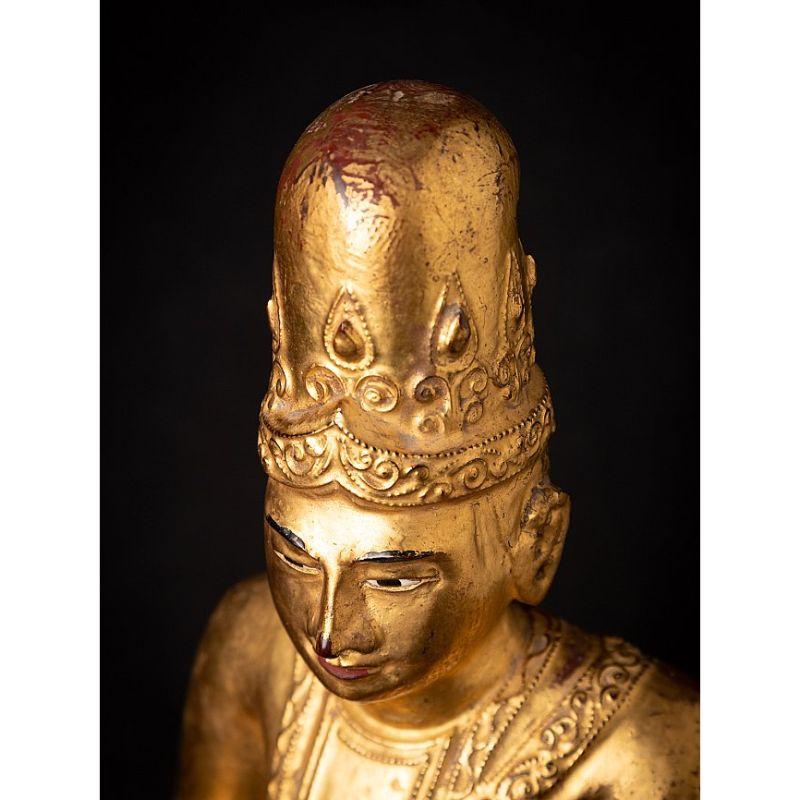 Antike burmesische Nat-Statue aus Holz aus Burma im Angebot 9