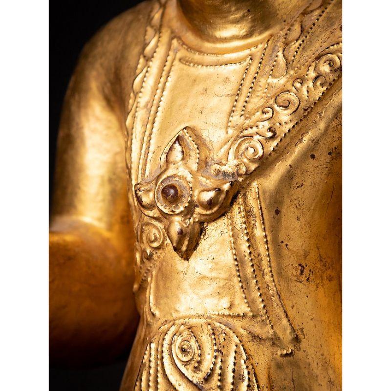 Antike burmesische Nat-Statue aus Holz aus Burma im Angebot 13