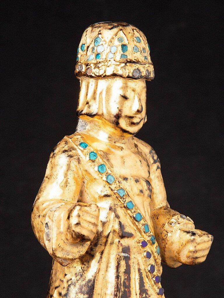 statue ancienne en bois de Birmanie Nat de Birmanie en vente 1