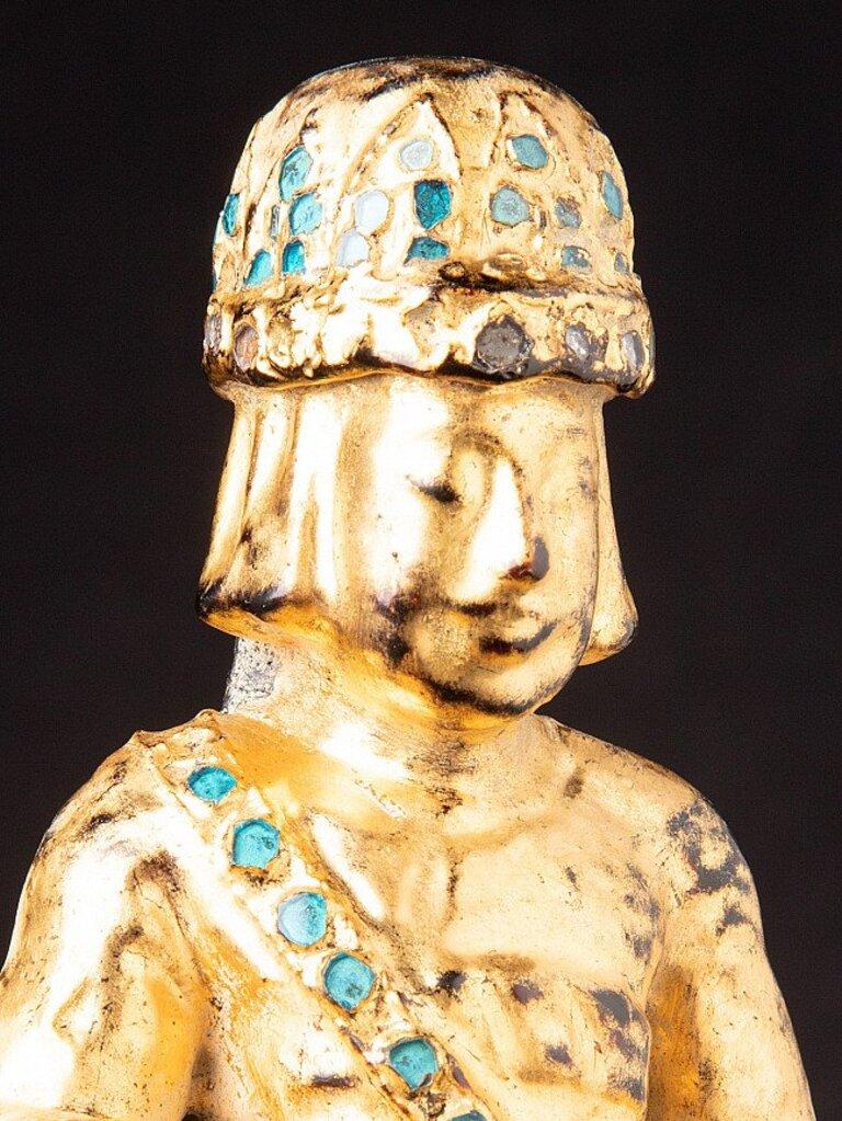 statue ancienne en bois de Birmanie Nat de Birmanie en vente 4