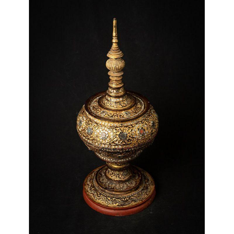 Antique Wooden Burmese Offering Vessel from Burma For Sale 3