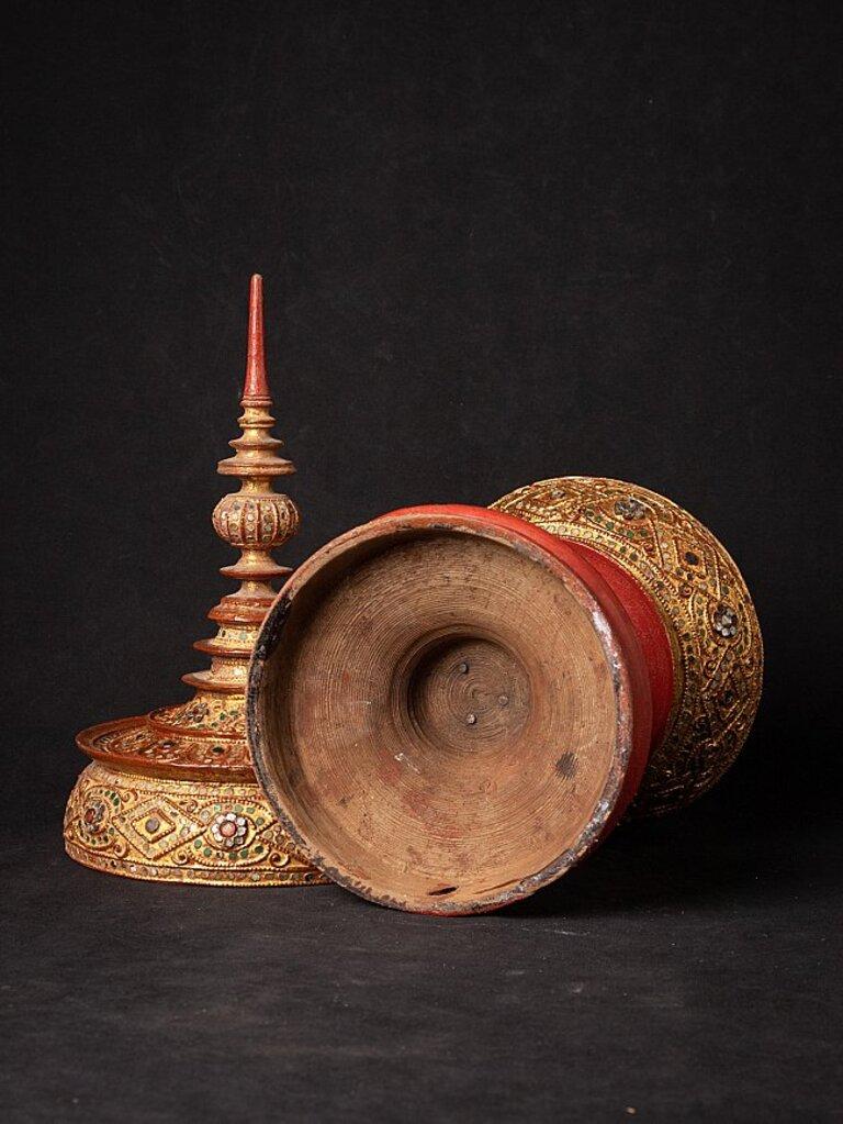 Antique Wooden Burmese Offering Vessel from Burma Original Buddhas For Sale 2