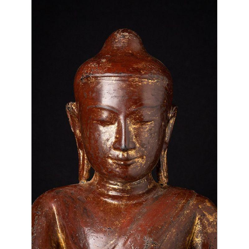 Antike burmesische Pinya-Buddha-Statue aus Holz aus Burma im Angebot 5