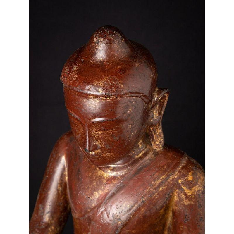Antike burmesische Pinya-Buddha-Statue aus Holz aus Burma im Angebot 9