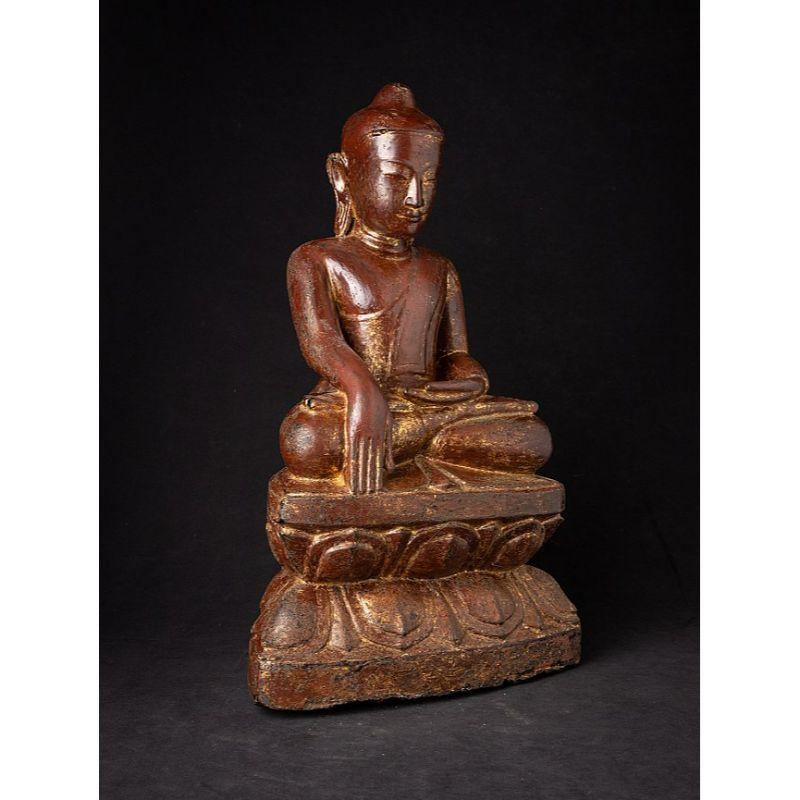 Antike burmesische Pinya-Buddha-Statue aus Holz aus Burma im Angebot 1