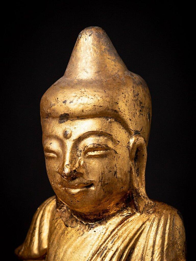 Antique Wooden Burmese Shan Buddha from Burma For Sale 8