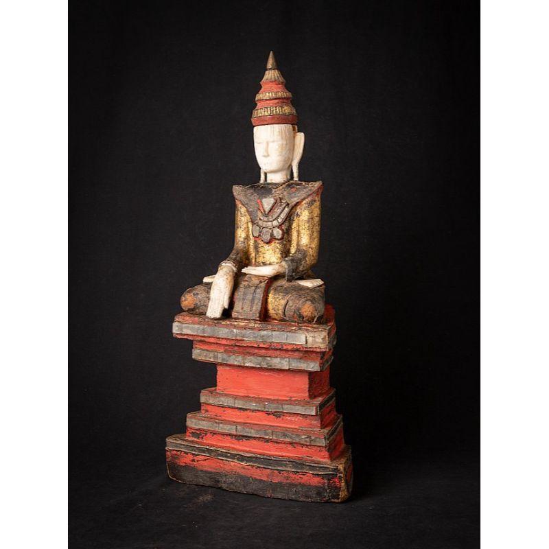 Material: wood
68 cm high 
30,5 cm wide and 14,5 cm deep
Weight: 5.262 kgs
Gilded with 24 krt. gold
Shan (Tai Yai) style
Bhumisparsha mudra
Originating from Burma
18th century
With marble head / hands and feet
Special !

