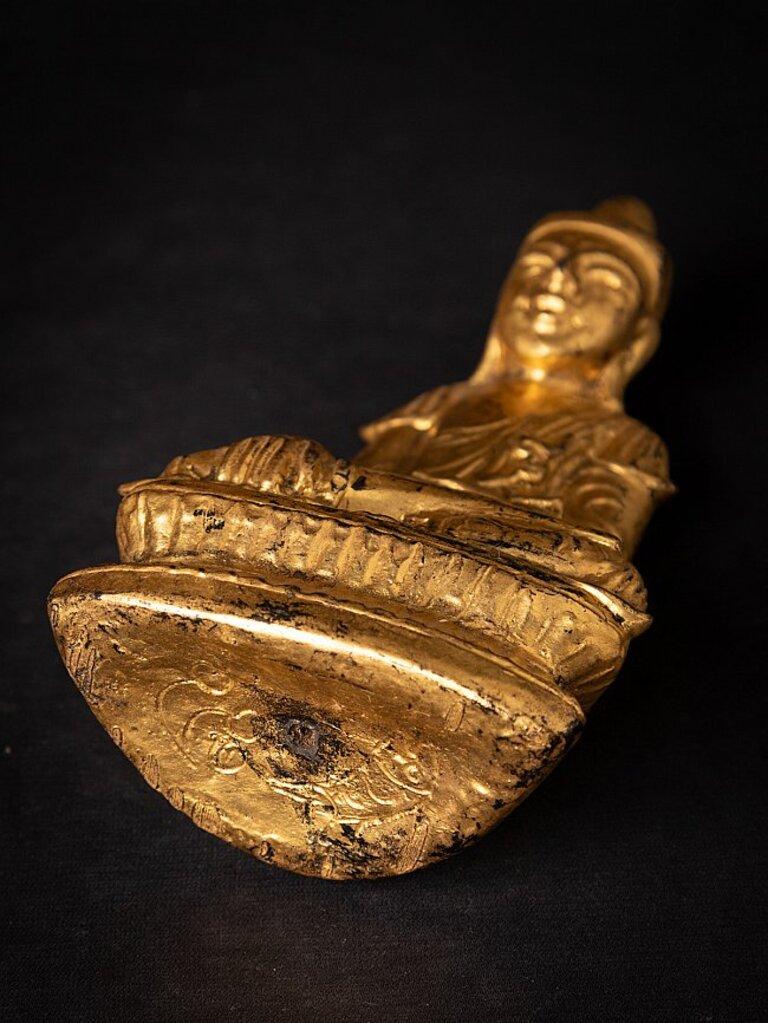 Antique Wooden Burmese Shan Buddha from Burma For Sale 16