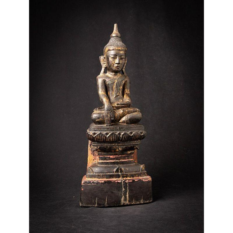 Antiker burmesischer Shan-Buddha aus Holz aus Burma im Angebot 1