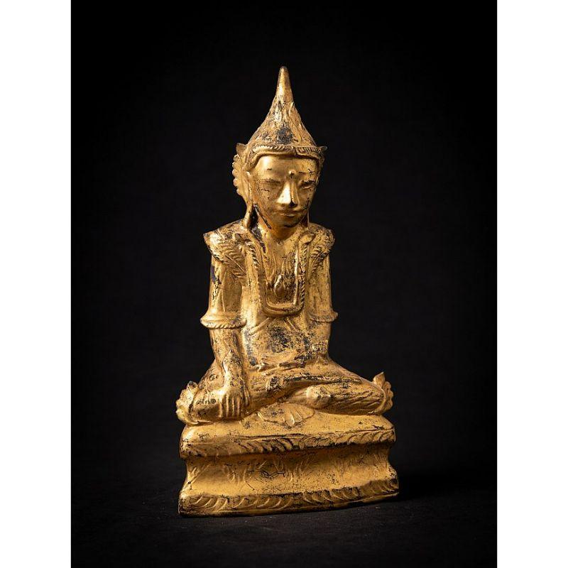 Bouddha birman Shan ancien en bois de Birmanie en vente 1