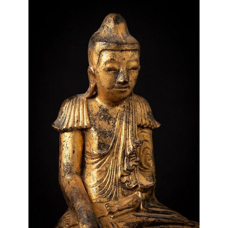 Antique Wooden Burmese Shan Buddha from Burma For Sale 3