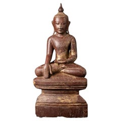 Antiker burmesischer Shan-Buddha aus Holz aus Burma