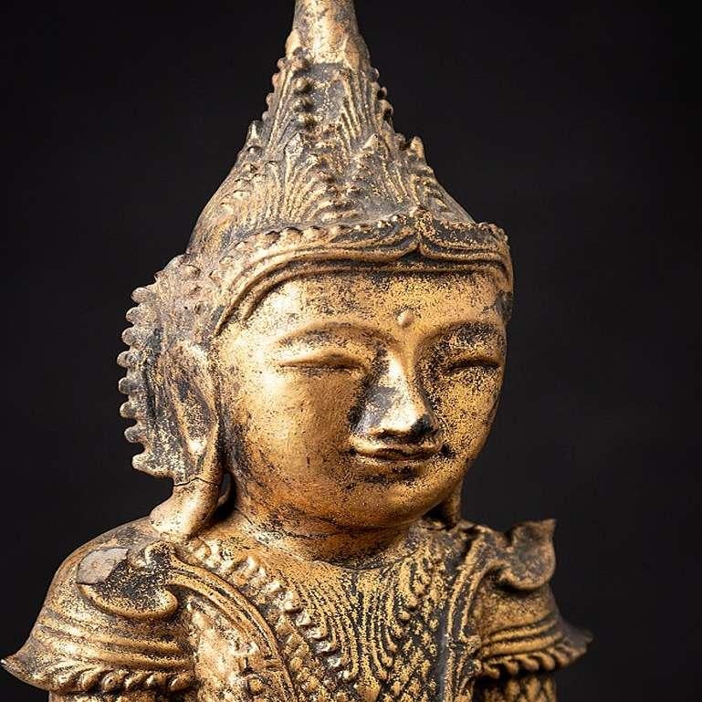 Antique Wooden Burmese Shan Buddha Statue from Burma For Sale 4