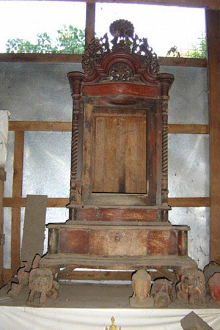 Antique Wooden Burmese Temple from Burma For Sale 4