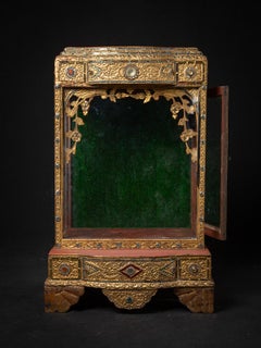 Antique wooden Burmese temple from Burma, Original Buddhas