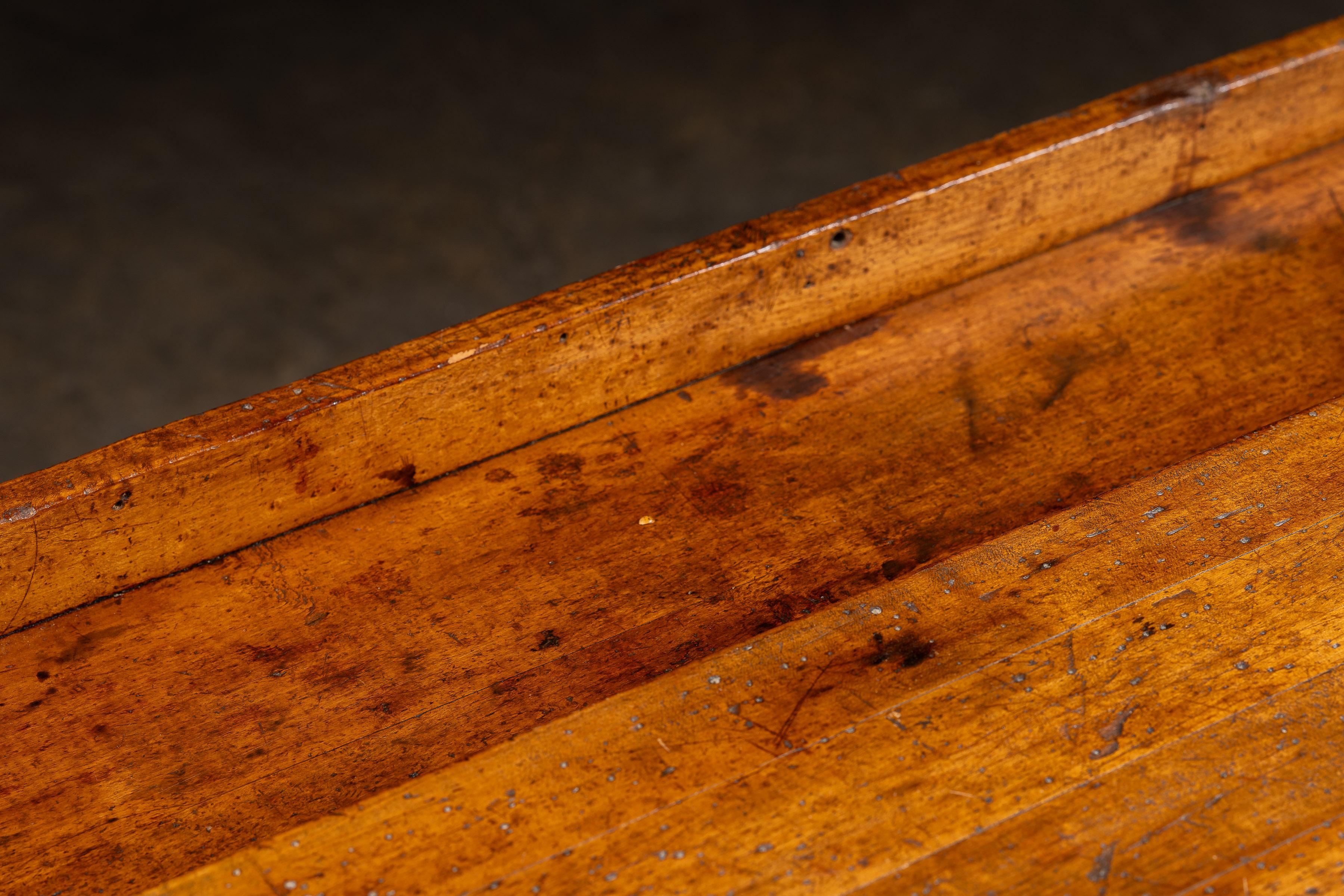 Etabli de menuisier en bois ancien en vente 3