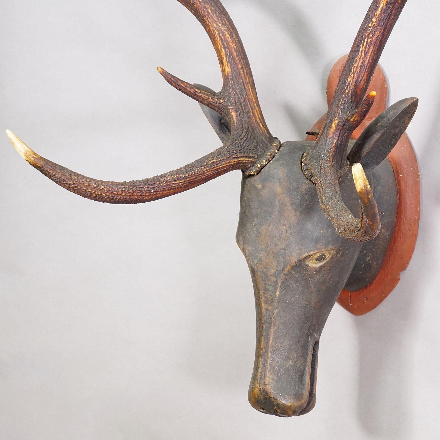 Antique Wooden Carved Black Forest Baroque Stag Head with 12 Point Trophy In Good Condition For Sale In Berghuelen, DE
