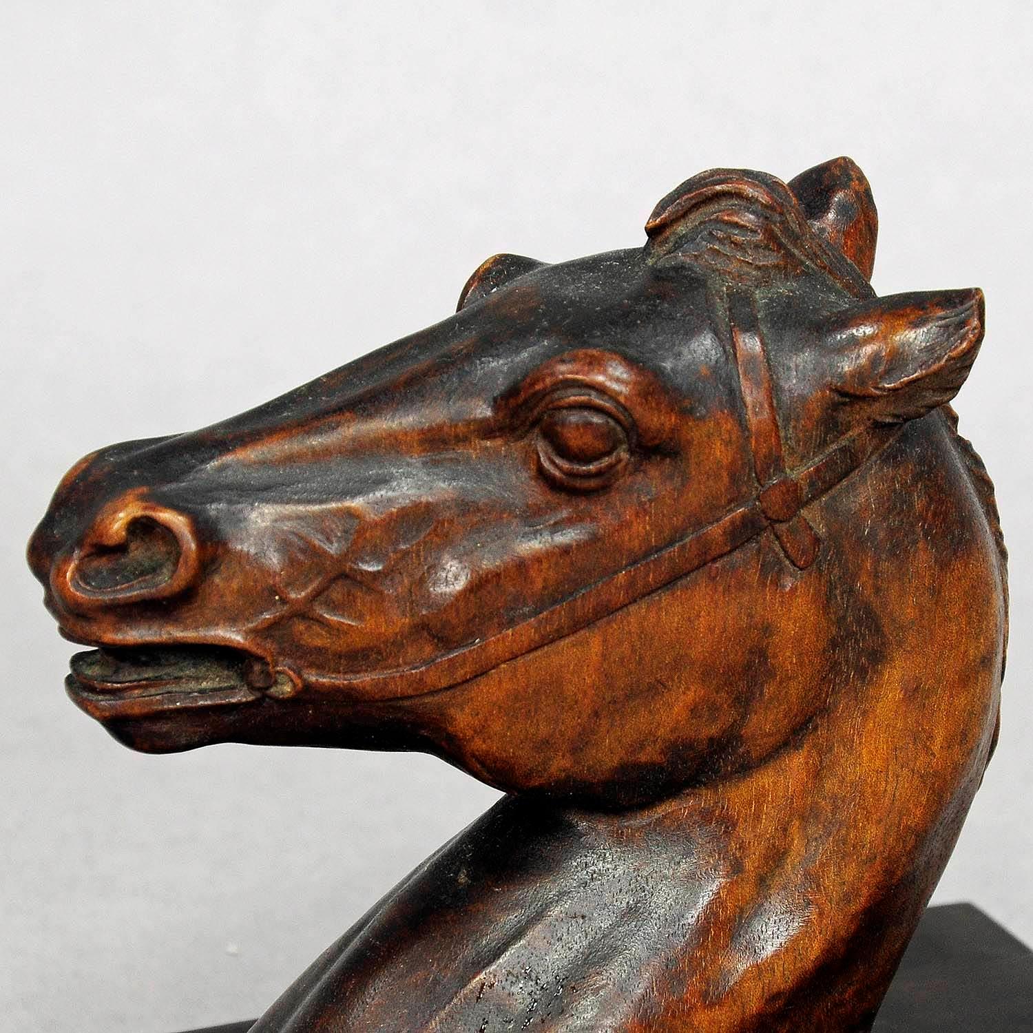 German Antique Wooden Carved Horse Paper Weight, circa 1920 For Sale