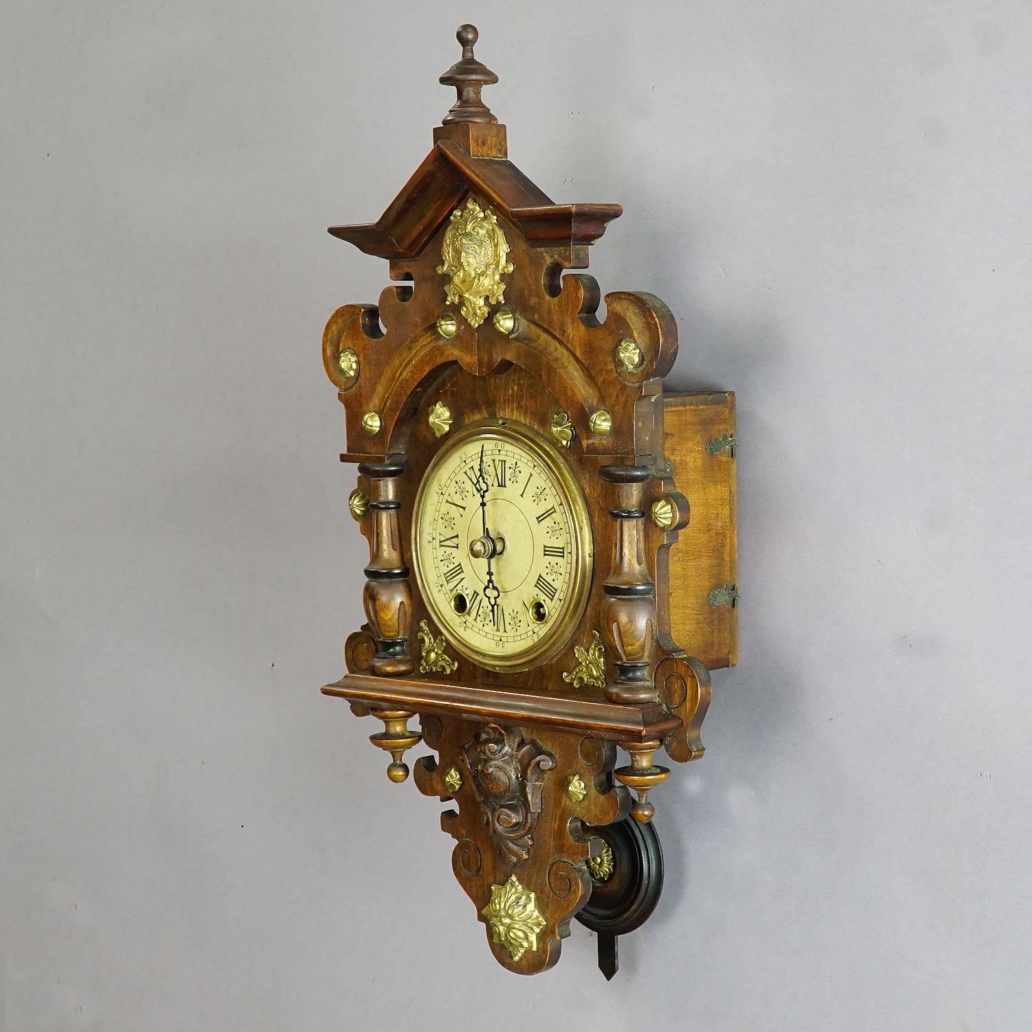 Antique Wooden Carved Wall Clock with Brass Applications In Good Condition In Berghuelen, DE