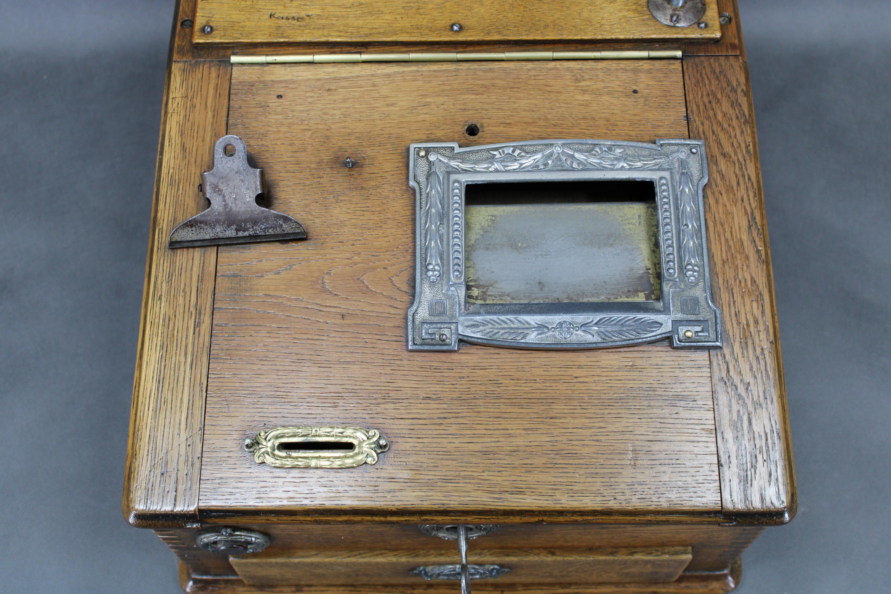 Caja registradora de madera antigua en venta 3