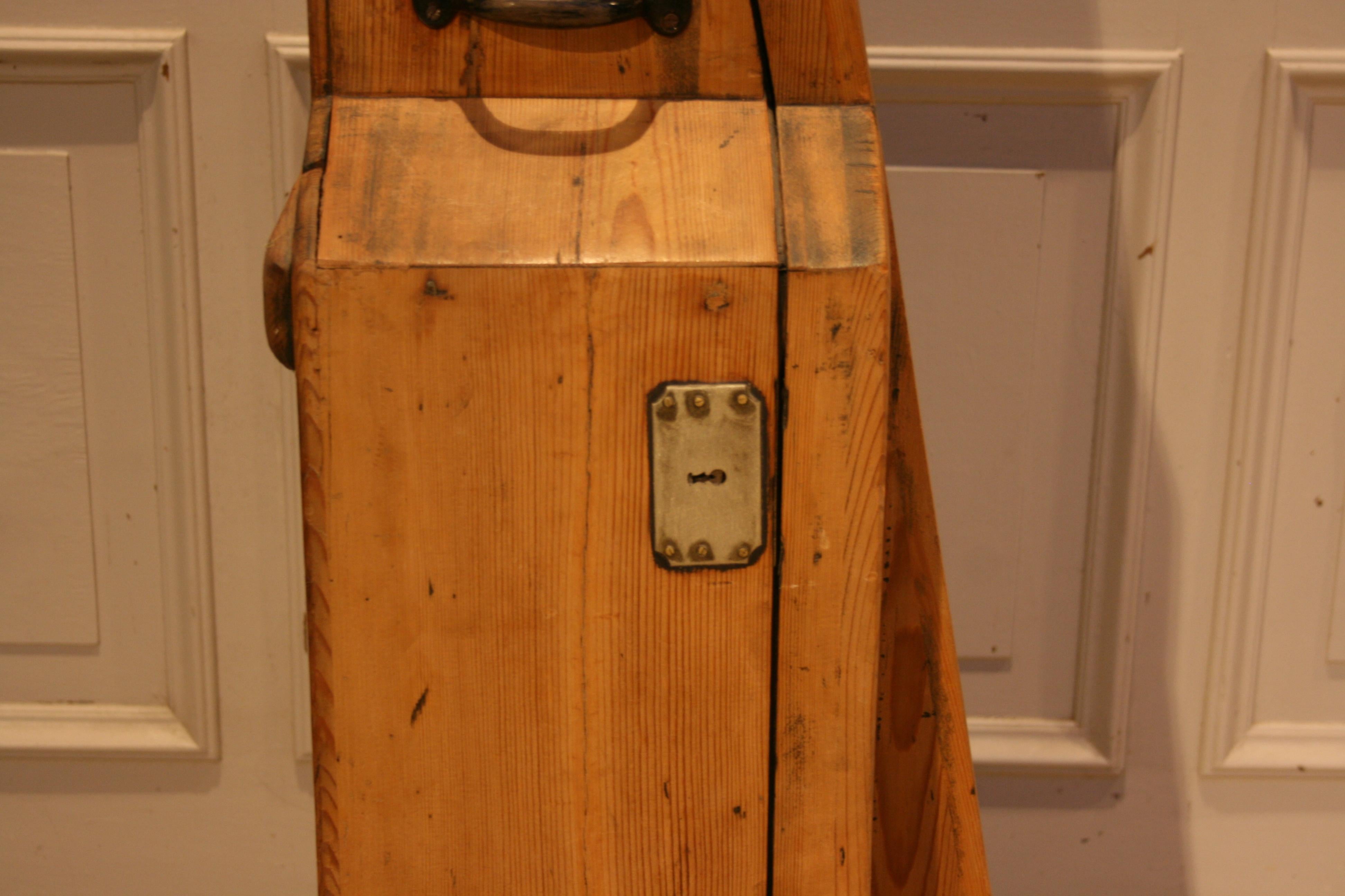 Antique Wooden Cello Case, Germany, circa 1910 5