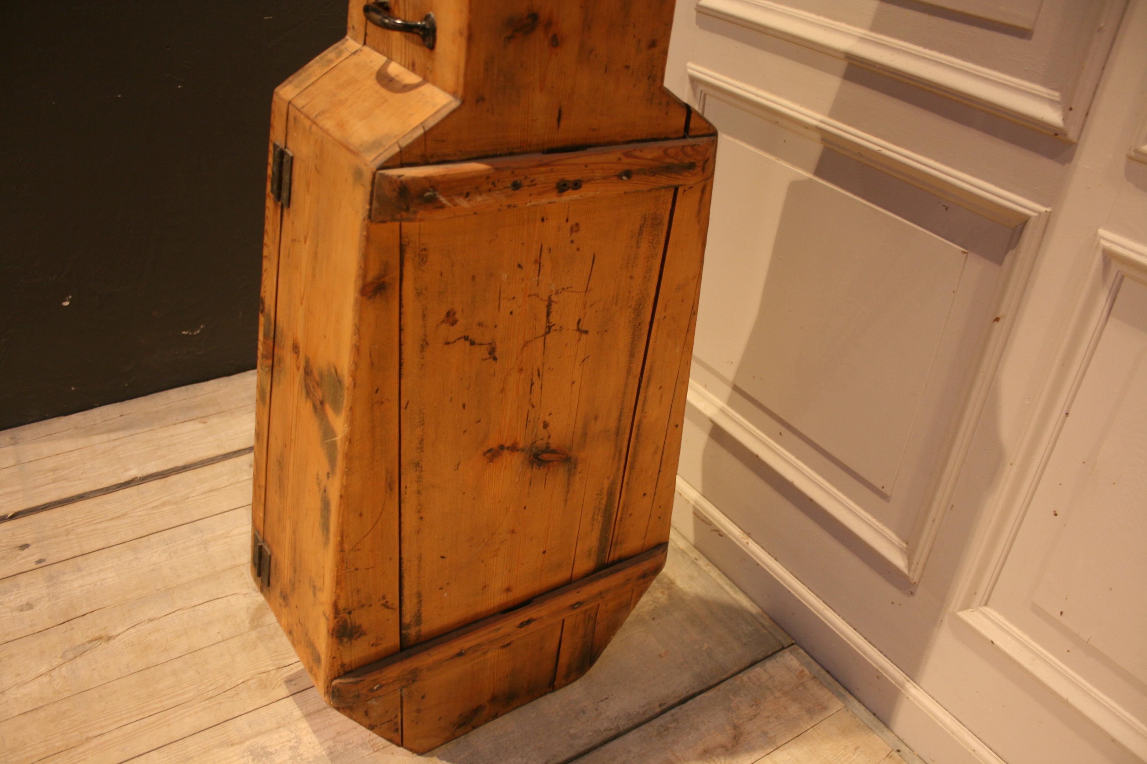 Antique Wooden Cello Case, Germany, circa 1910 6