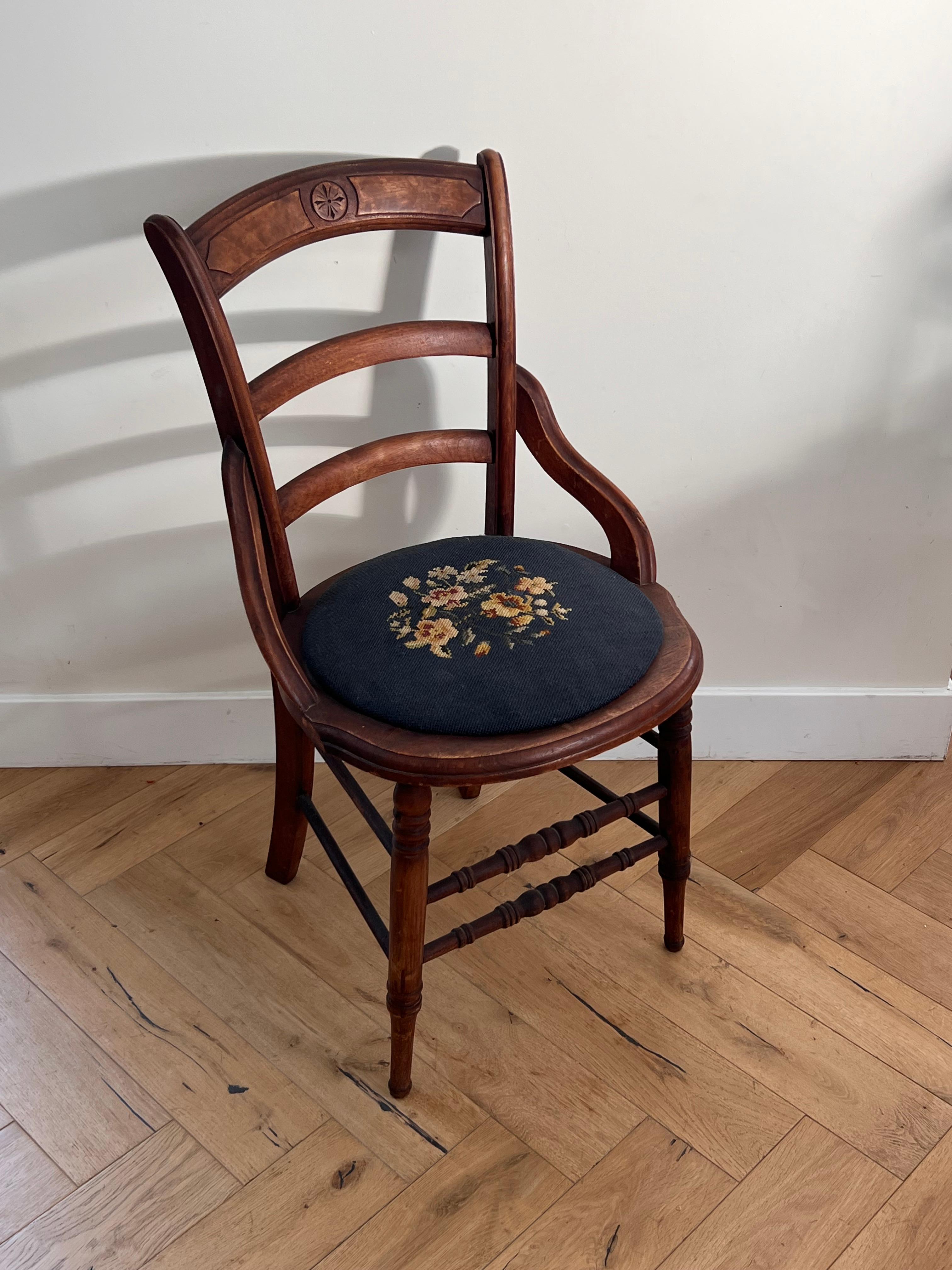 Antique Wooden Chair with Embroidered Needlepoint Seat, Early 20th Century For Sale 4