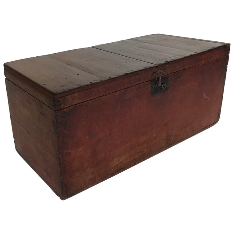 Antique Wooden Chest For At 1stdibs, Antique Wooden Trunks And Chests