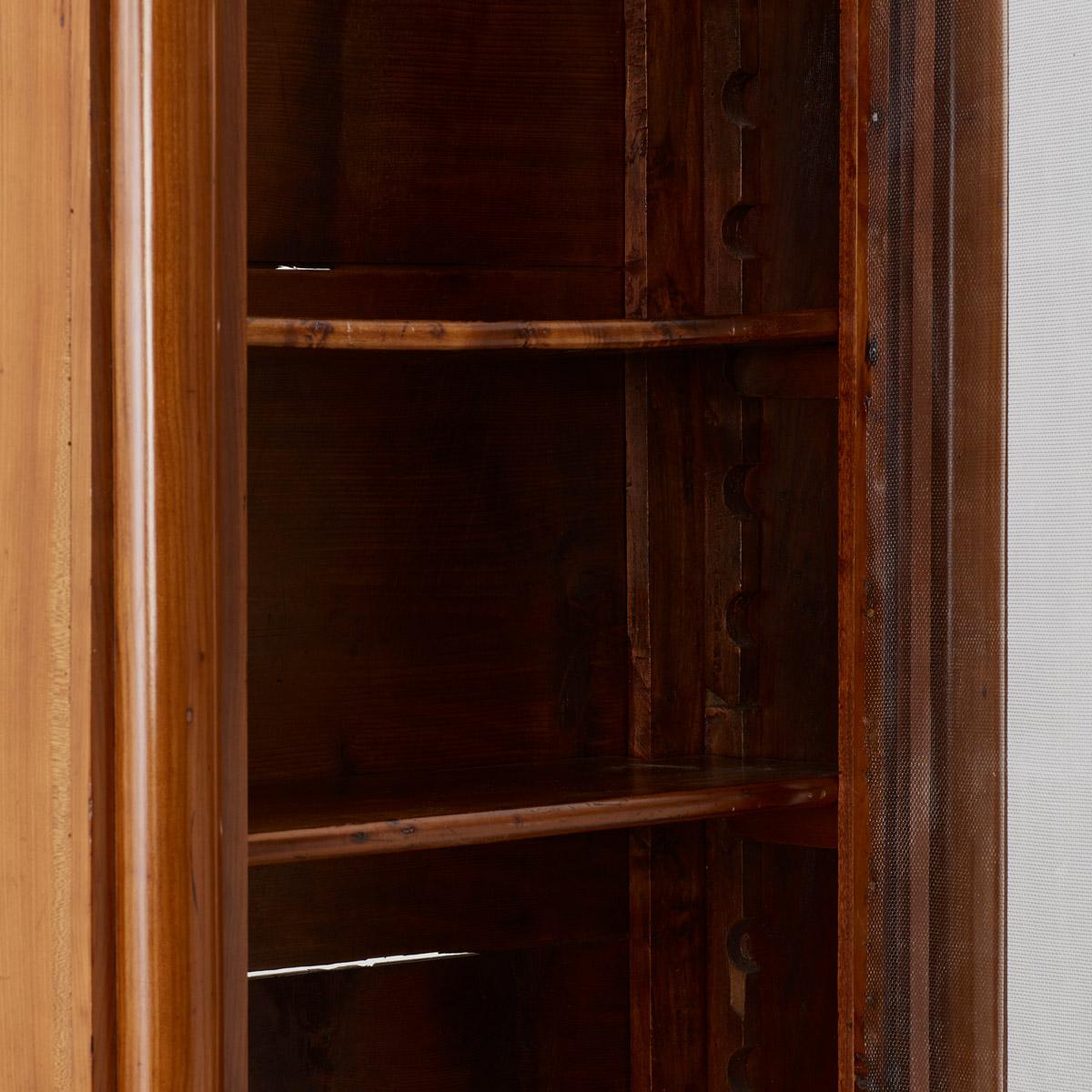 19th Century Antique wooden column bookcase, UK For Sale 5