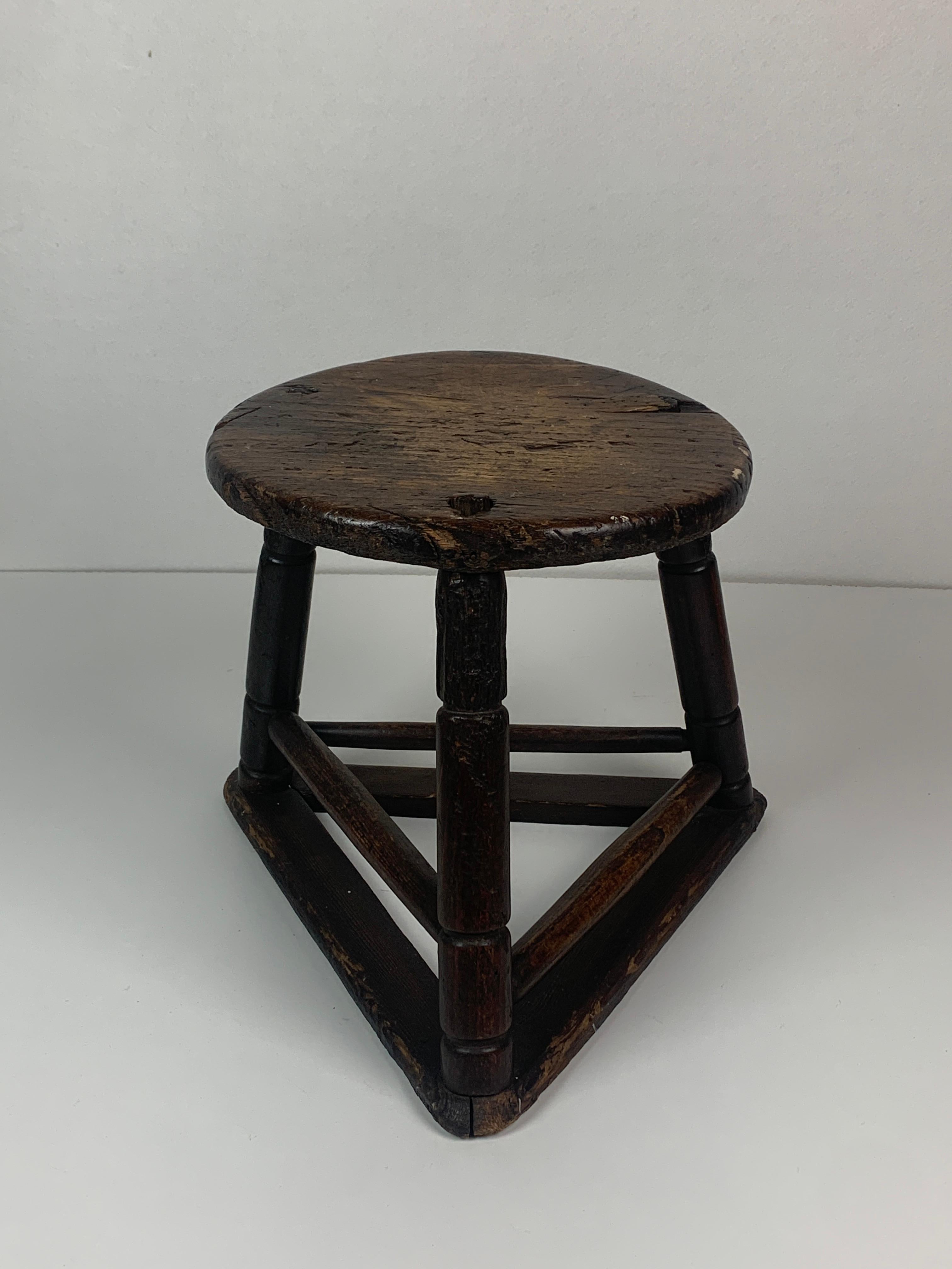 Antique wooden cutlers jewelers workers tripod stool, ca 1900 For Sale 3