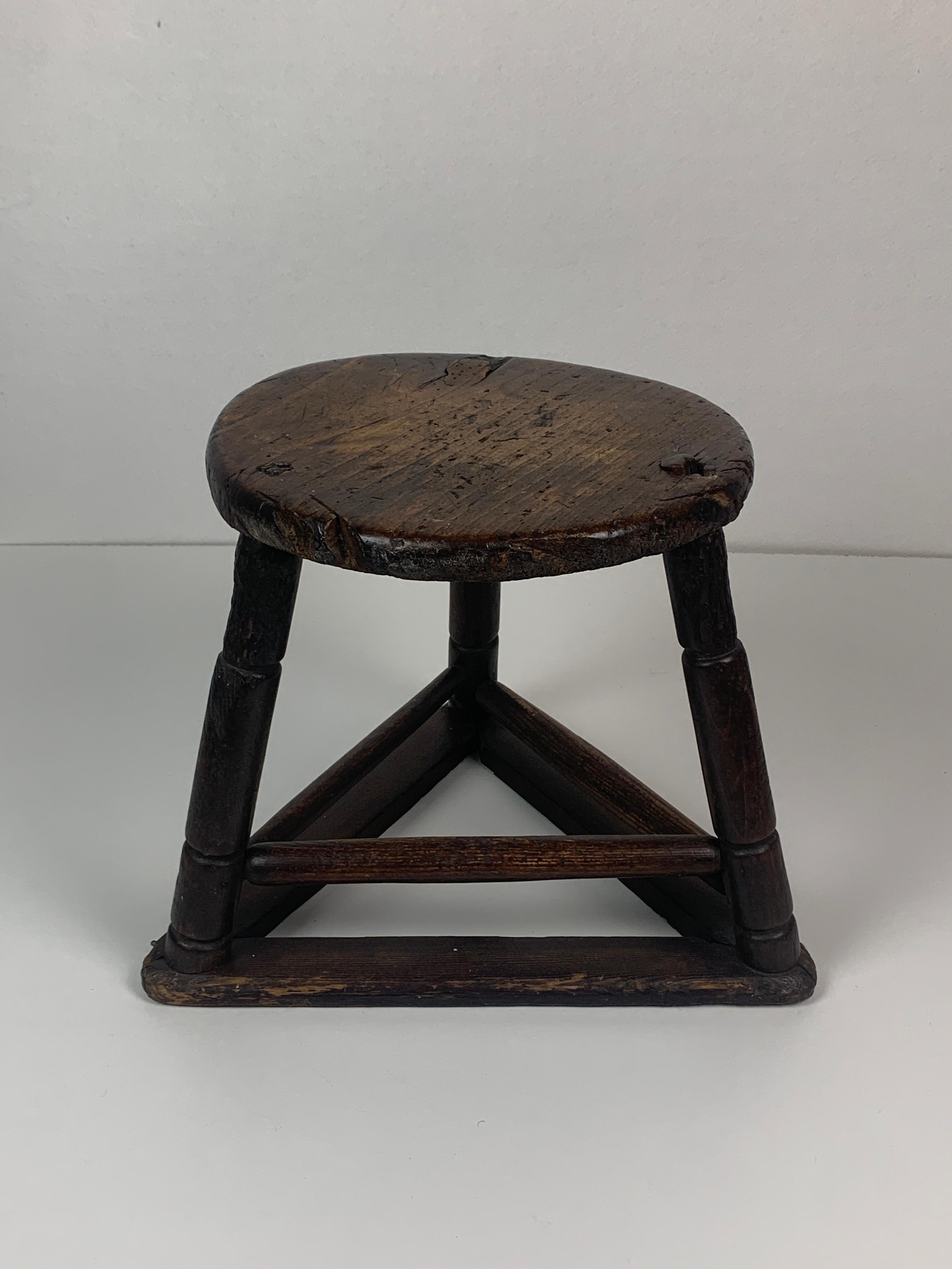 Antique wooden cutlers jewelers workers tripod stool, ca 1900 For Sale 5