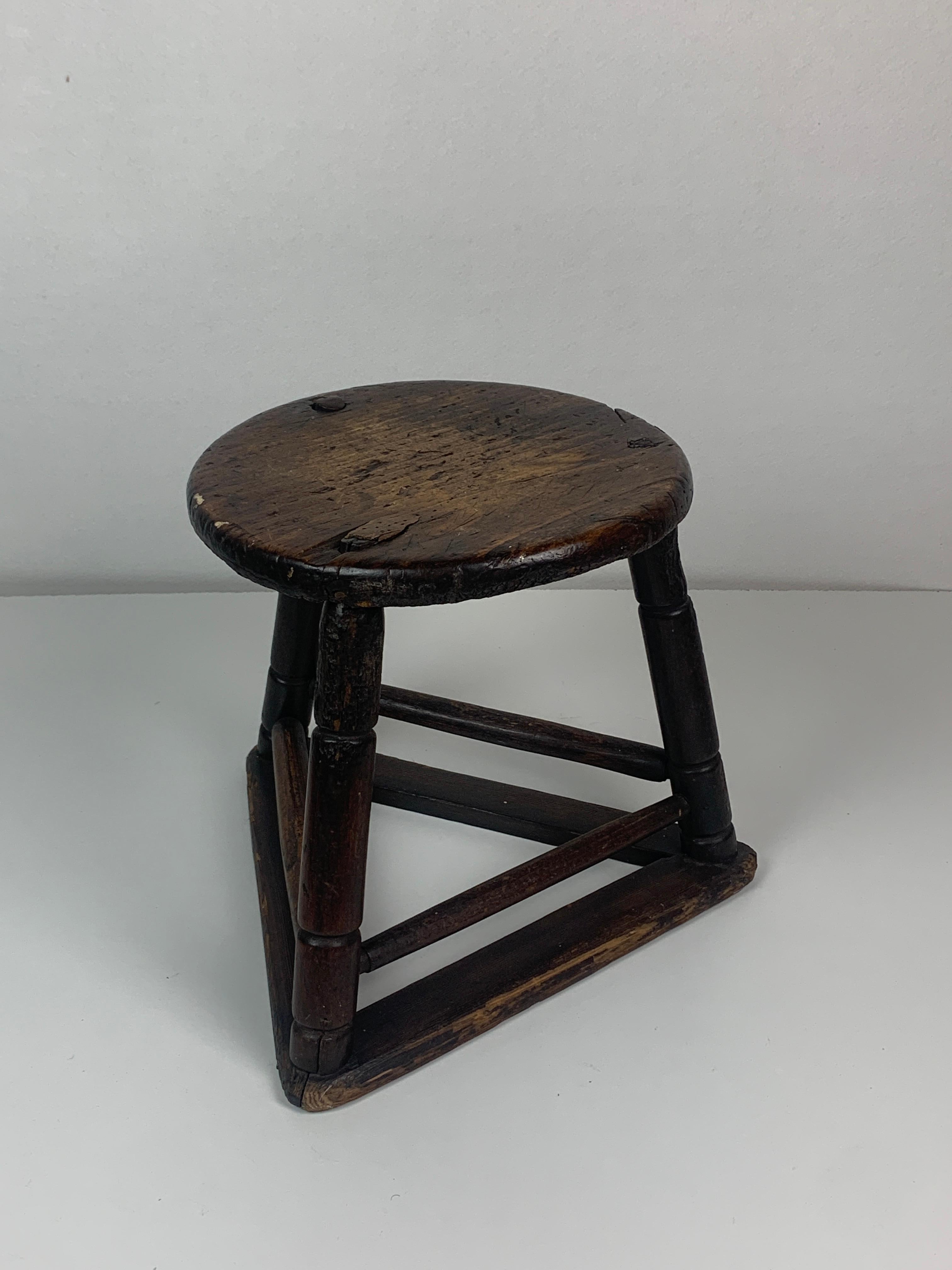 Antique wooden cutlers jewelers workers tripod stool, ca 1900 For Sale 11