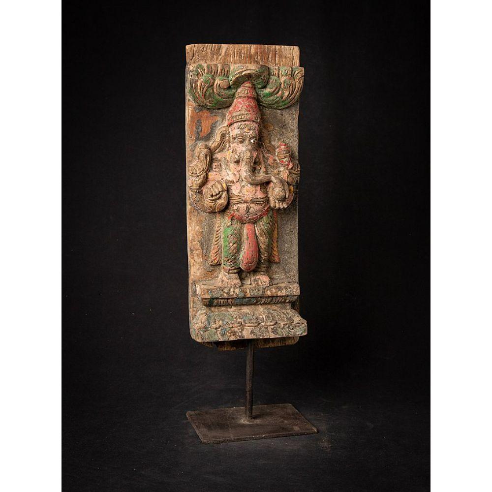 Antique Wooden Ganesha Statue from India In Good Condition For Sale In DEVENTER, NL