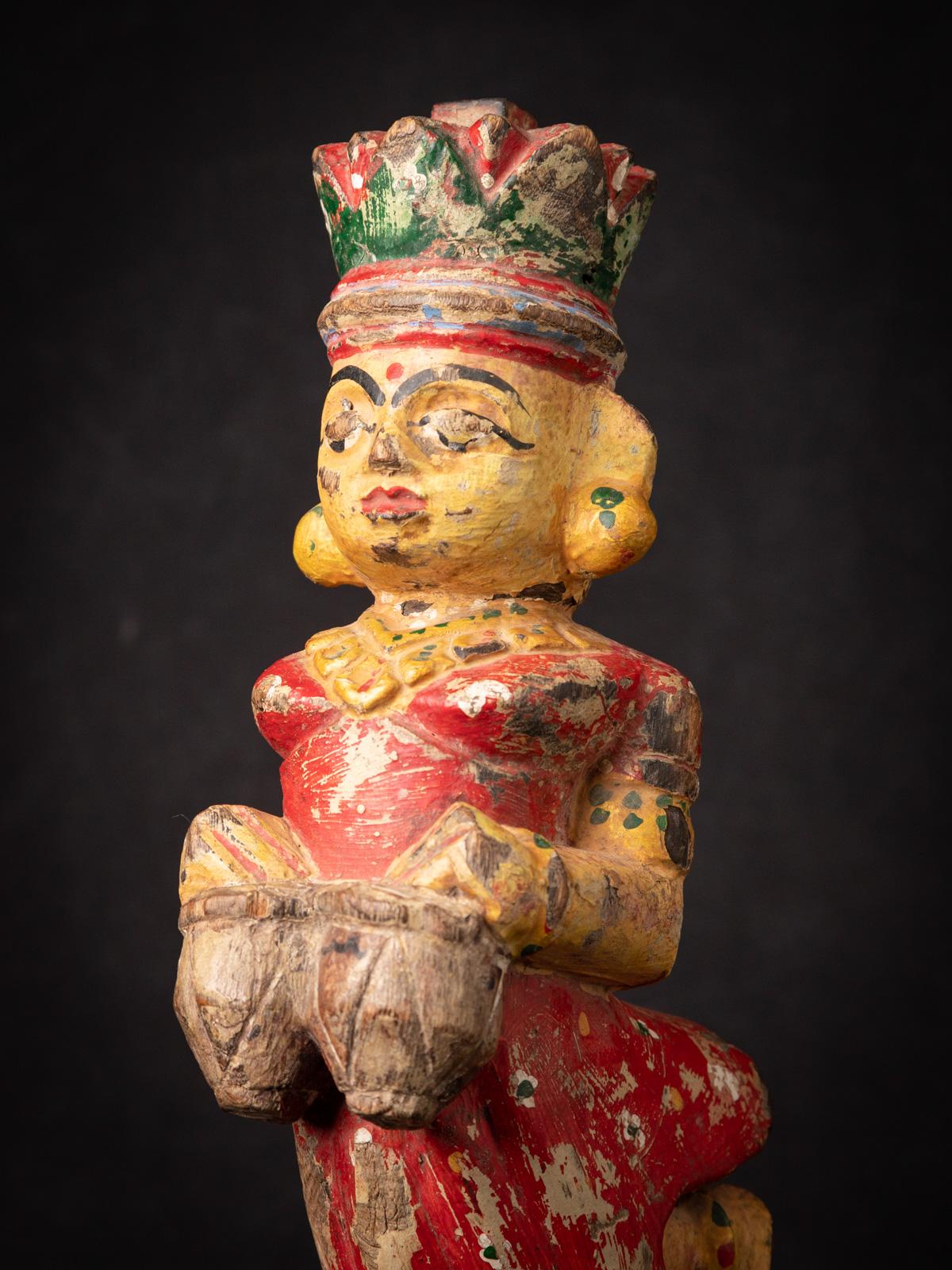 Statue ancienne de temple indien en bois de l'Inde - OriginalBuddhas en vente 2