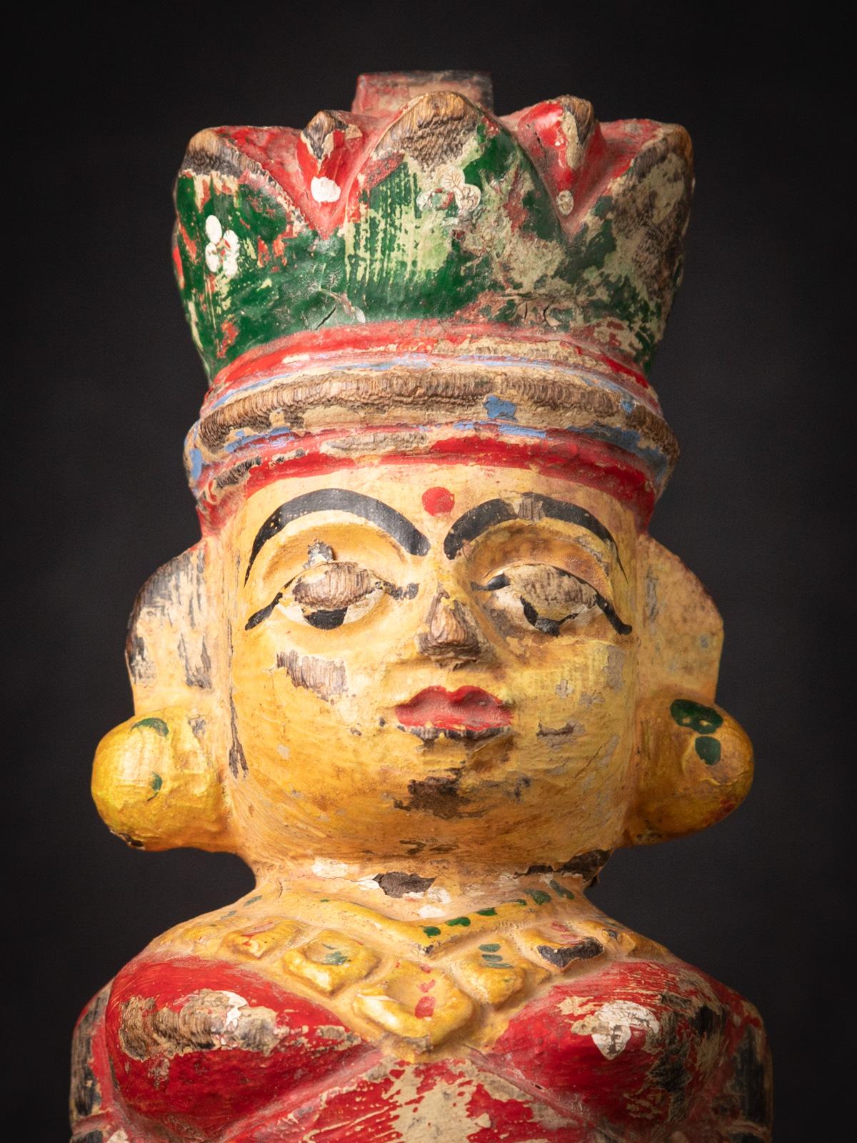 Statue ancienne de temple indien en bois de l'Inde - OriginalBuddhas en vente 3