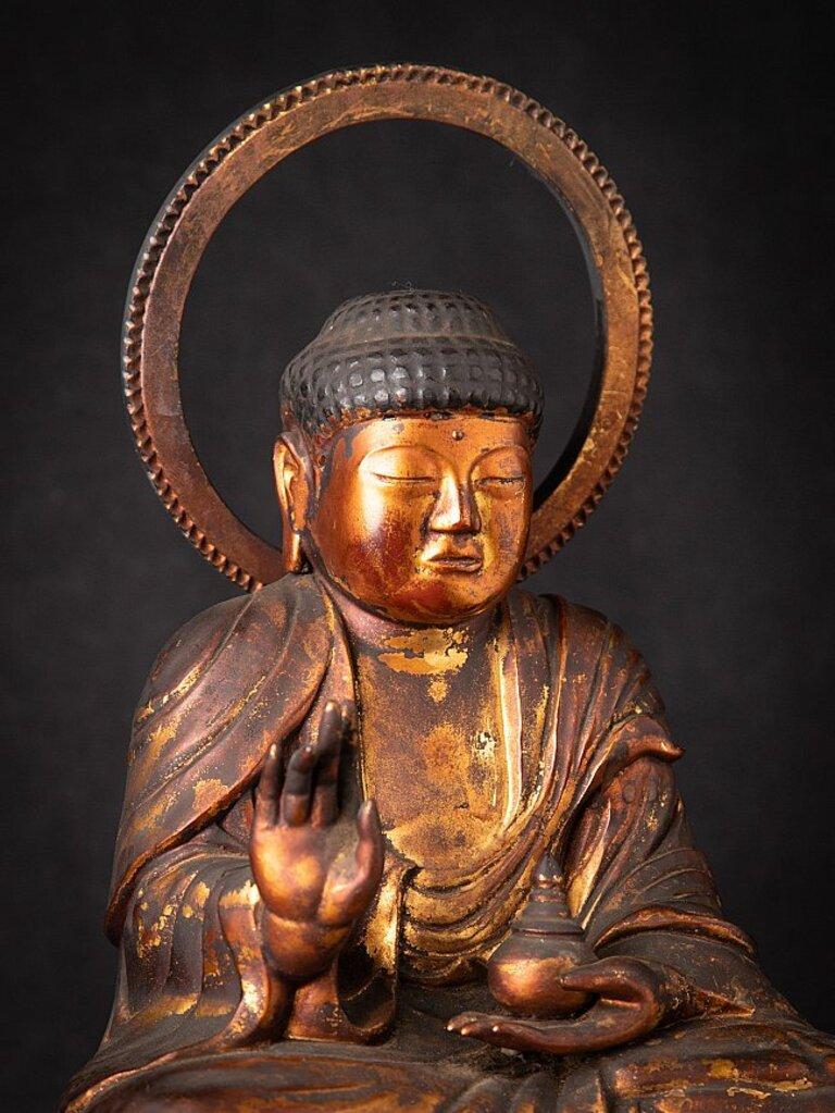 Antiker japanischer Buddha aus Holz aus Japan im Angebot 6
