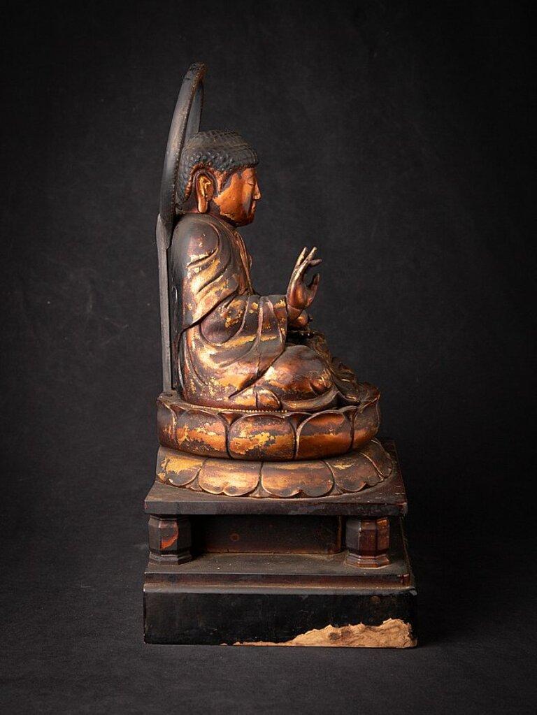 Antiker japanischer Buddha aus Holz aus Japan im Angebot 4