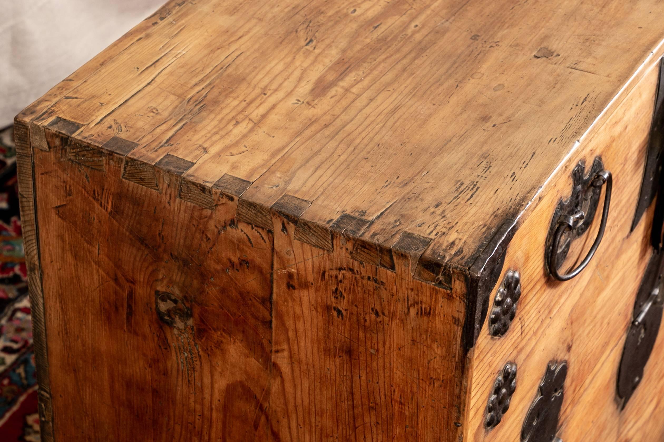 19th Century Antique Wooden Korean Bandaji Chest