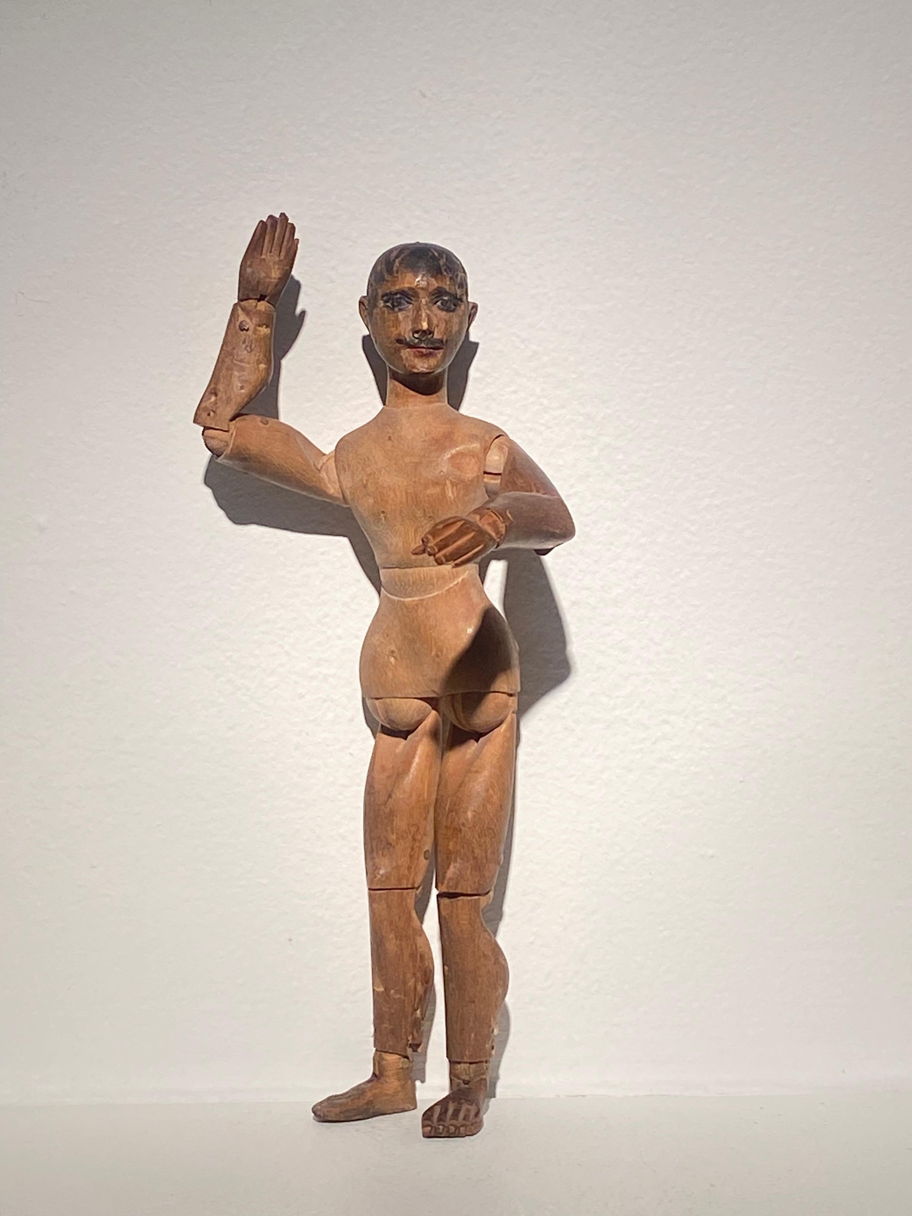Figurine ou mannequin en bois antique en vente 4