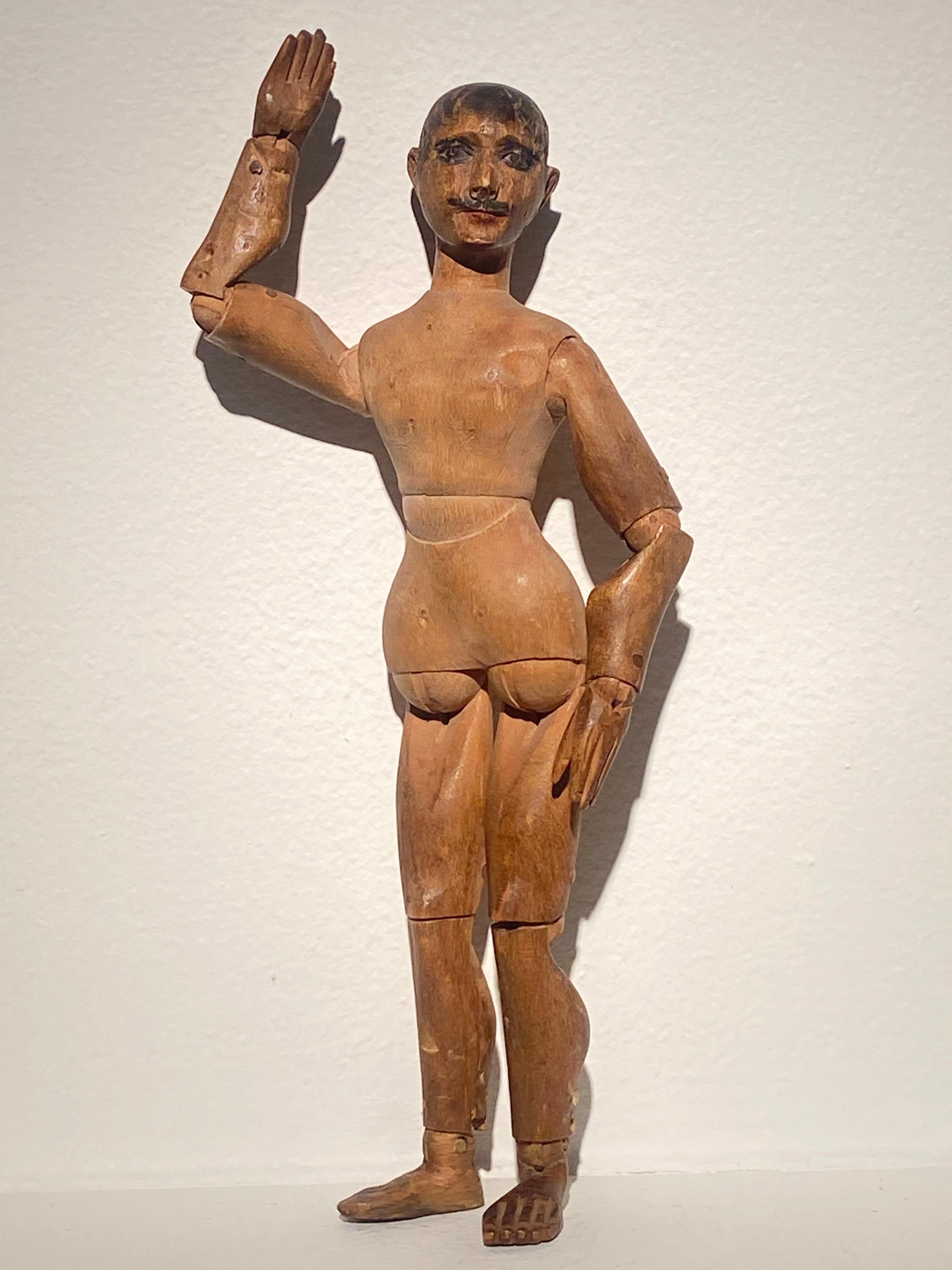 Figurine ou mannequin en bois antique en vente 2