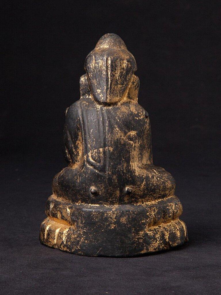 Antique Wooden Lotus Buddha Statue from Burma In Good Condition For Sale In DEVENTER, NL