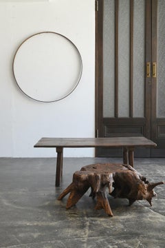 Antico tavolino in legno dalla Corea / 20° secolo / Tavolino in stile Wabi-sabi