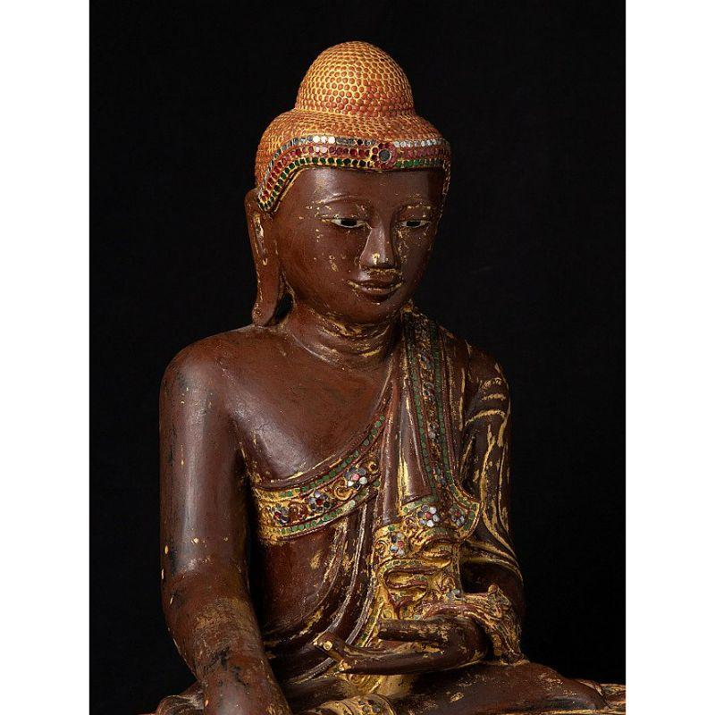 Antique wooden Mandalay Buddha from Burma For Sale 5
