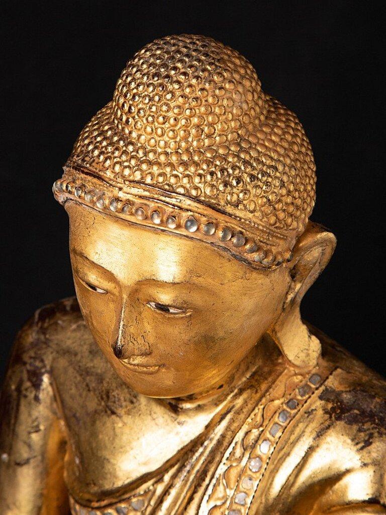 Antique Wooden Mandalay Buddha from Burma For Sale 9