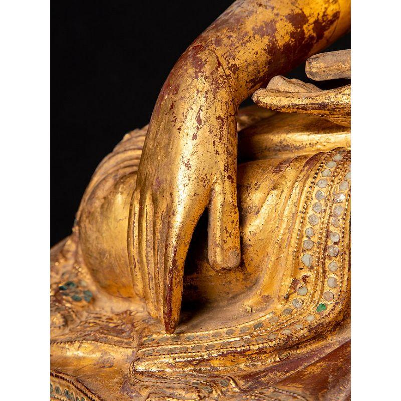 Antiker Mandalay-Buddha aus Holz aus Burma im Angebot 12