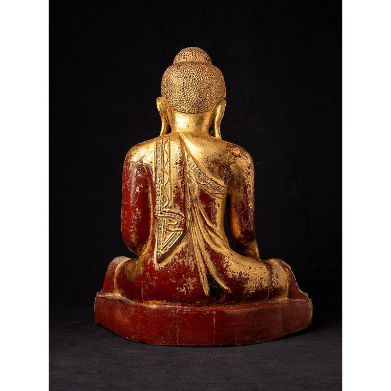 Antiker Mandalay-Buddha aus Holz aus Burma im Zustand „Gut“ im Angebot in DEVENTER, NL